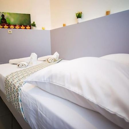 Le Studiozen Yourhosthelper Narbonne Dış mekan fotoğraf