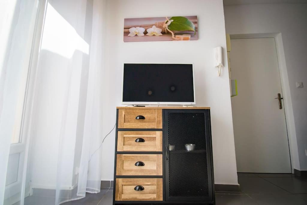 Le Studiozen Yourhosthelper Narbonne Dış mekan fotoğraf